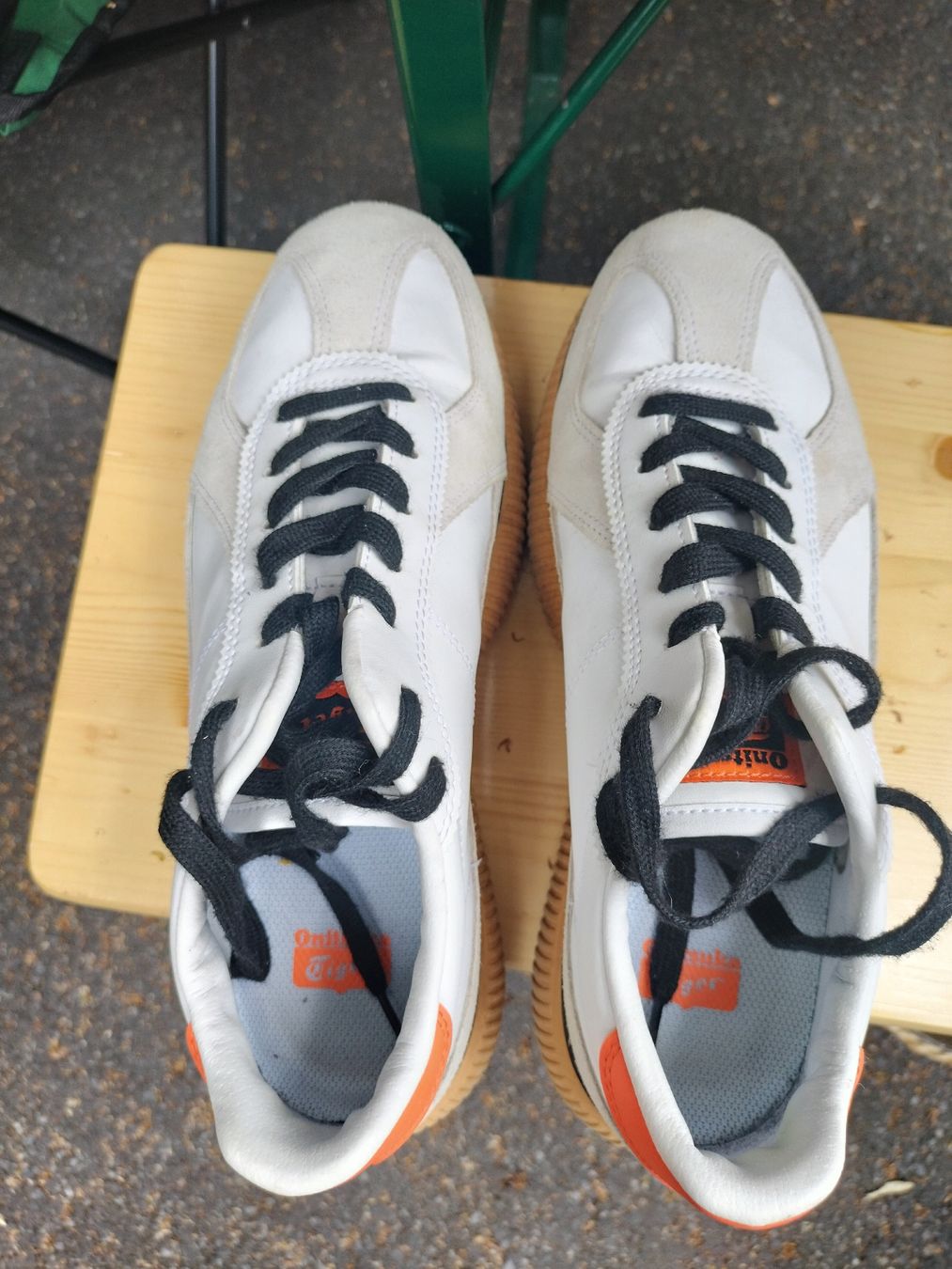 Onitsuka Herrenschuhe: Baskets Onitsuka Tiger blanches et oranges taille 41,5  – Gebraucht aus Massongex von Amel16 3