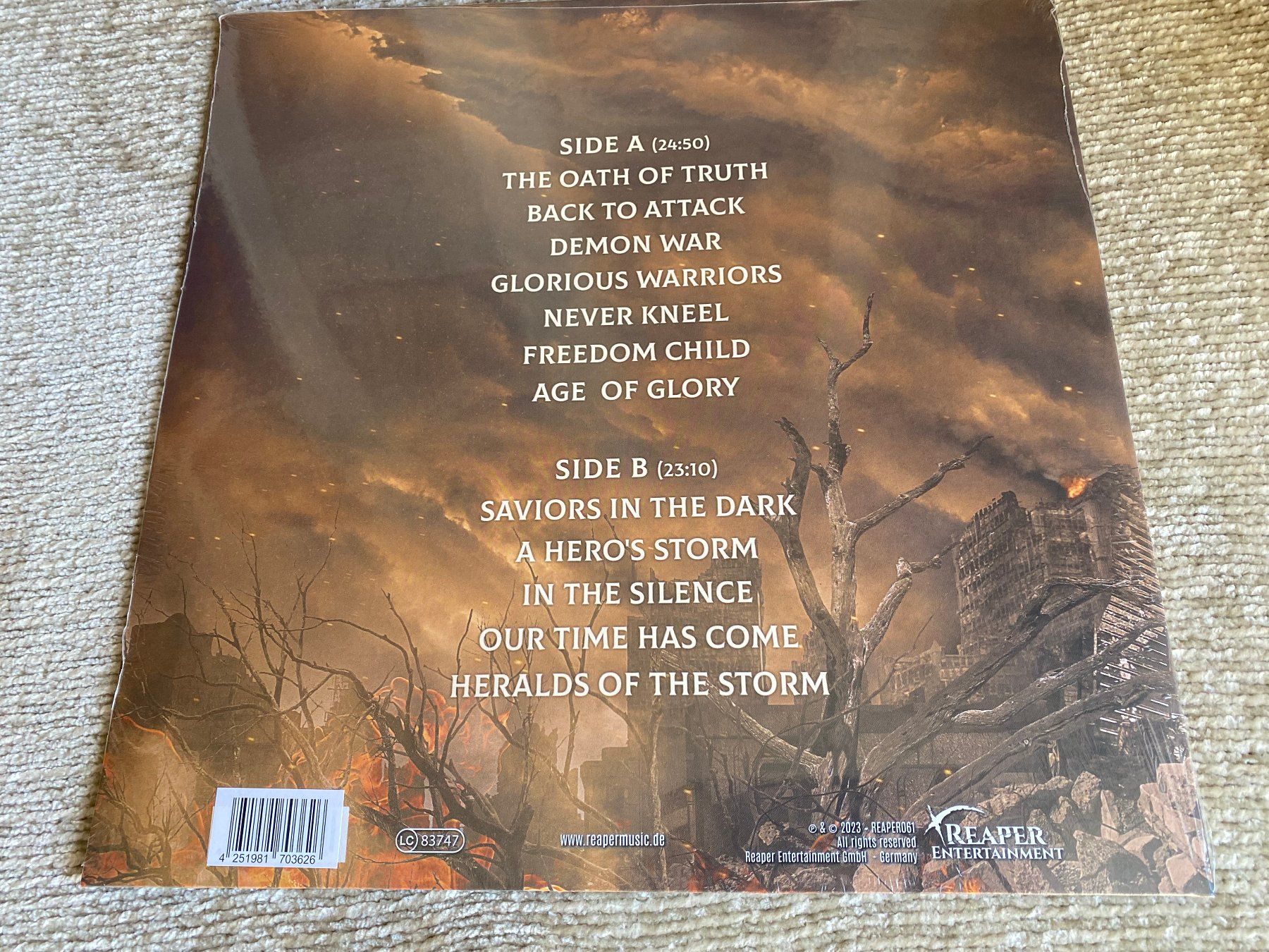 Schallplatten: Majesty  – Back To Attack / LP Splatter – Neu (gemäss Beschreibung) aus Basel von Dinosauce 2