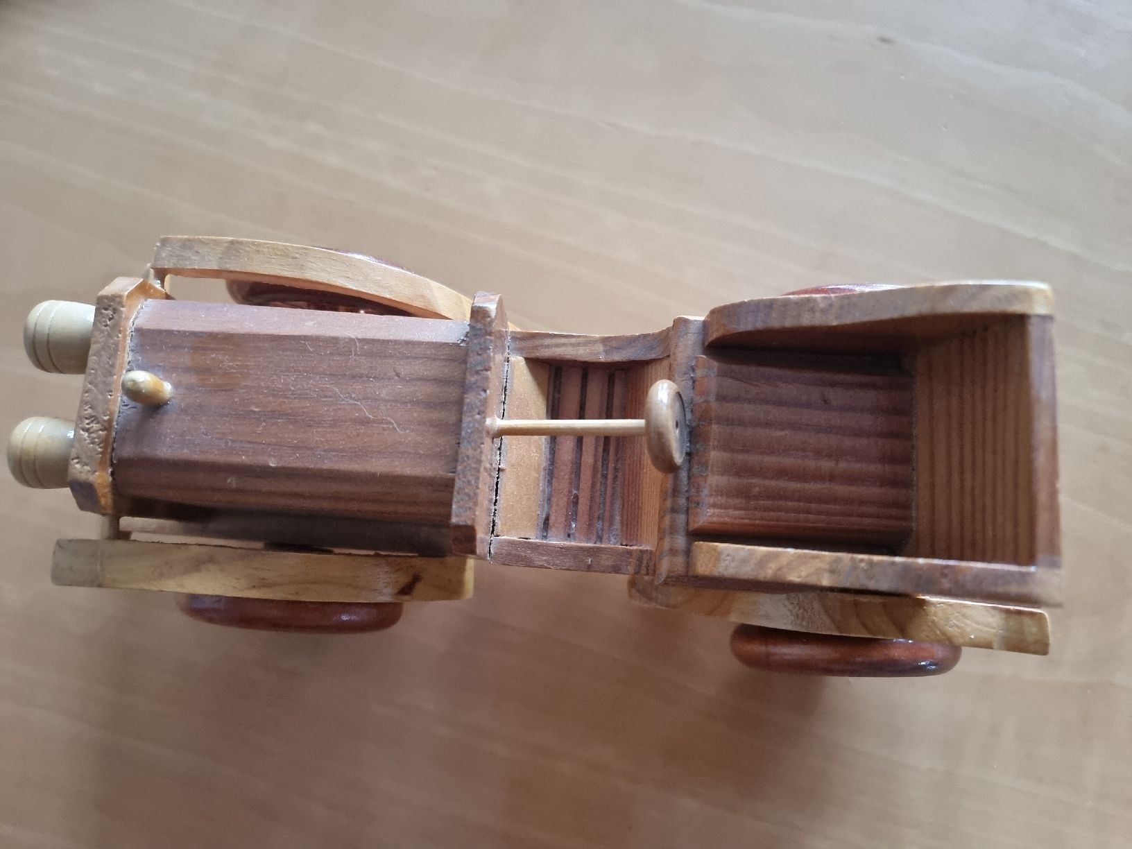 Spielzeuge: Oldaimer ■■Holz■■ – Gebraucht aus Uetendorf von .Eidgenosse. 1