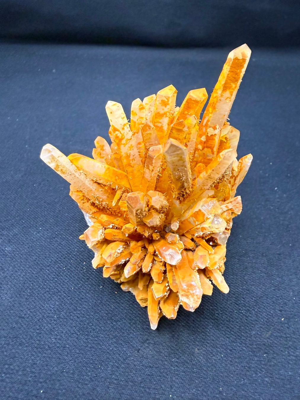 Minéraux & Lithothérapie: Quarz mit Limonit Überzug – D'occasion à Schinznach Bad par Demerald 6