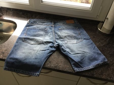 Kurze Herren Jeans Jack & Jones Gr.35