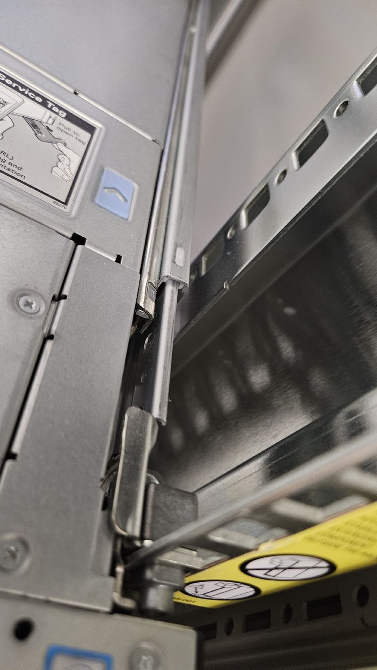 Dell Server: Dell Blade Server R440 – Gebraucht aus Weggis von CEDAEL 3