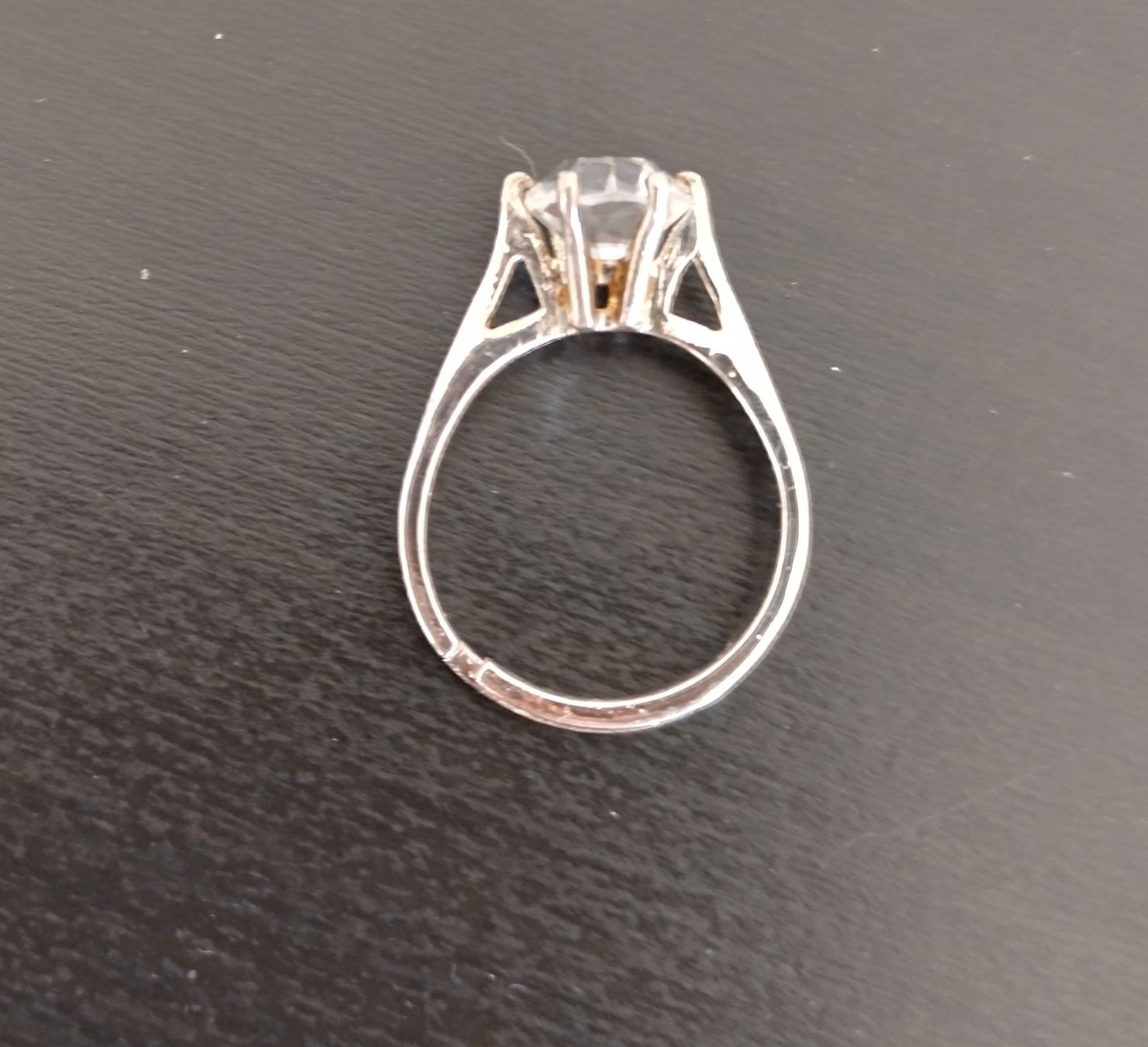 Anelli: RING SOLITÄR SILBER 925 – Usato da Romanshorn venduto da BoutiqueA