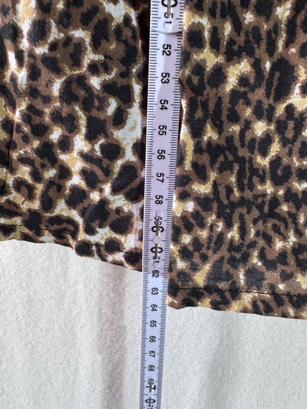 Vestiti: Kleid oder Rock im Leopardenprint Gr. S – Usato da Grosswangen venduto da second_hand_dress 2