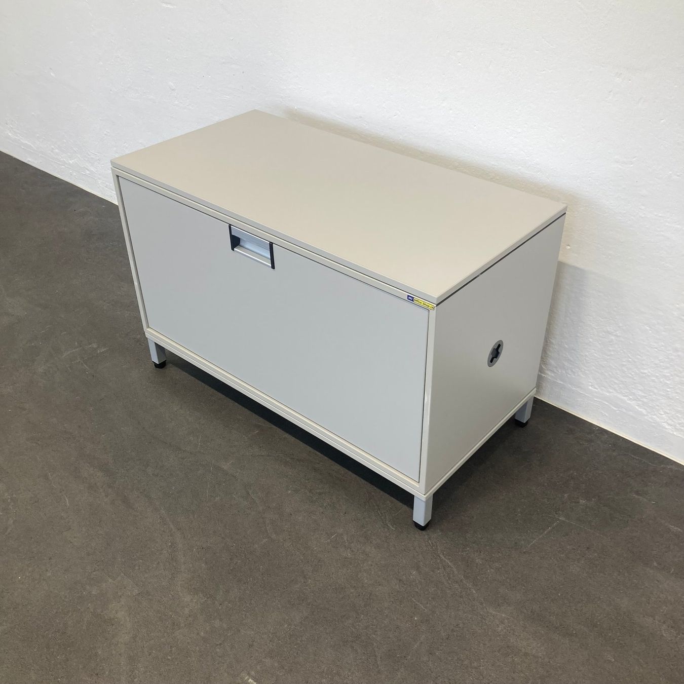 Scaffali: Steelcase Flexbox Hängeregister-Sideboard – Usato da Schönenwerd venduto da mcofficeshop 4