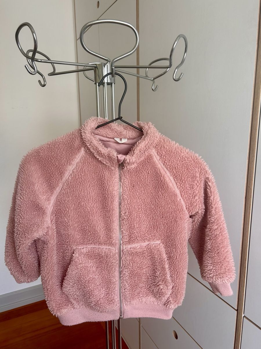 Arket Giacche & Cappotti: ARKET Fleece Jacke Grösse 110 – Usato da Winterthur venduto da JollyJumper9