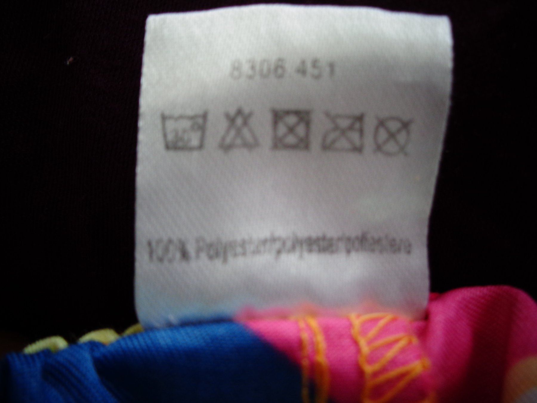 Pantaloni: ELLEN AMBER SHORT GR.S – Usato da Rotkreuz venduto da Samballi 3