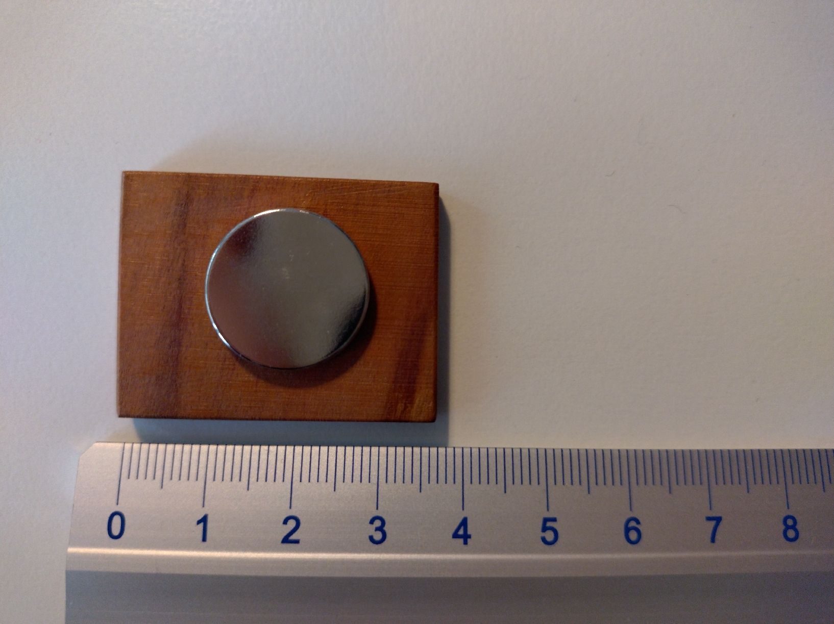 Calamite: Magnet mit Briefmarke Pilotin USA – Nuovo (secondo la descrizione) da Siebnen venduto da greenpingu 1