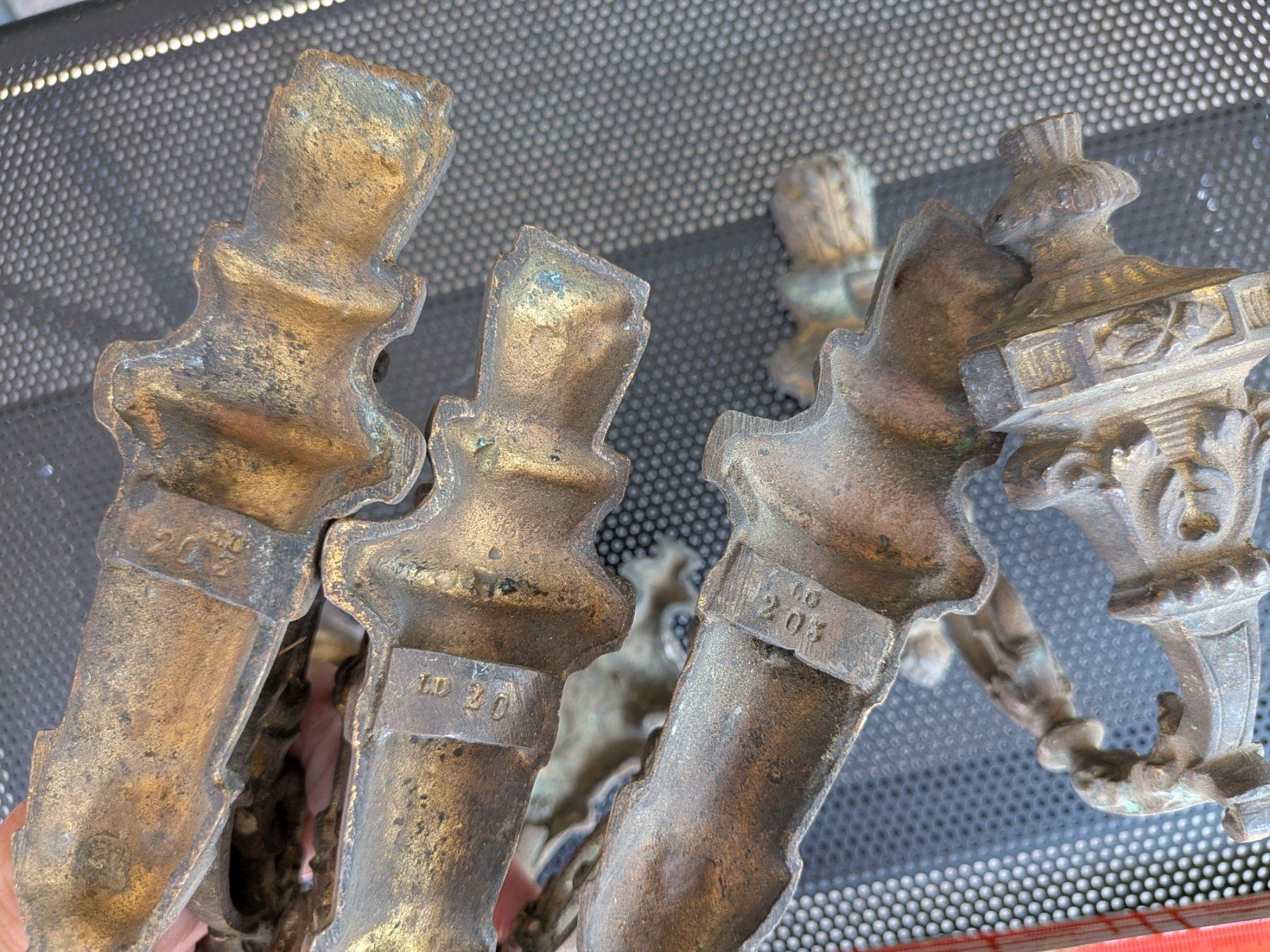 Sonstige Dekorationen & Accessoires: 4 antike Bronze Vorhangstangenhalter oder Raffhalter – Gebraucht aus Emmen von Brockofsky 2