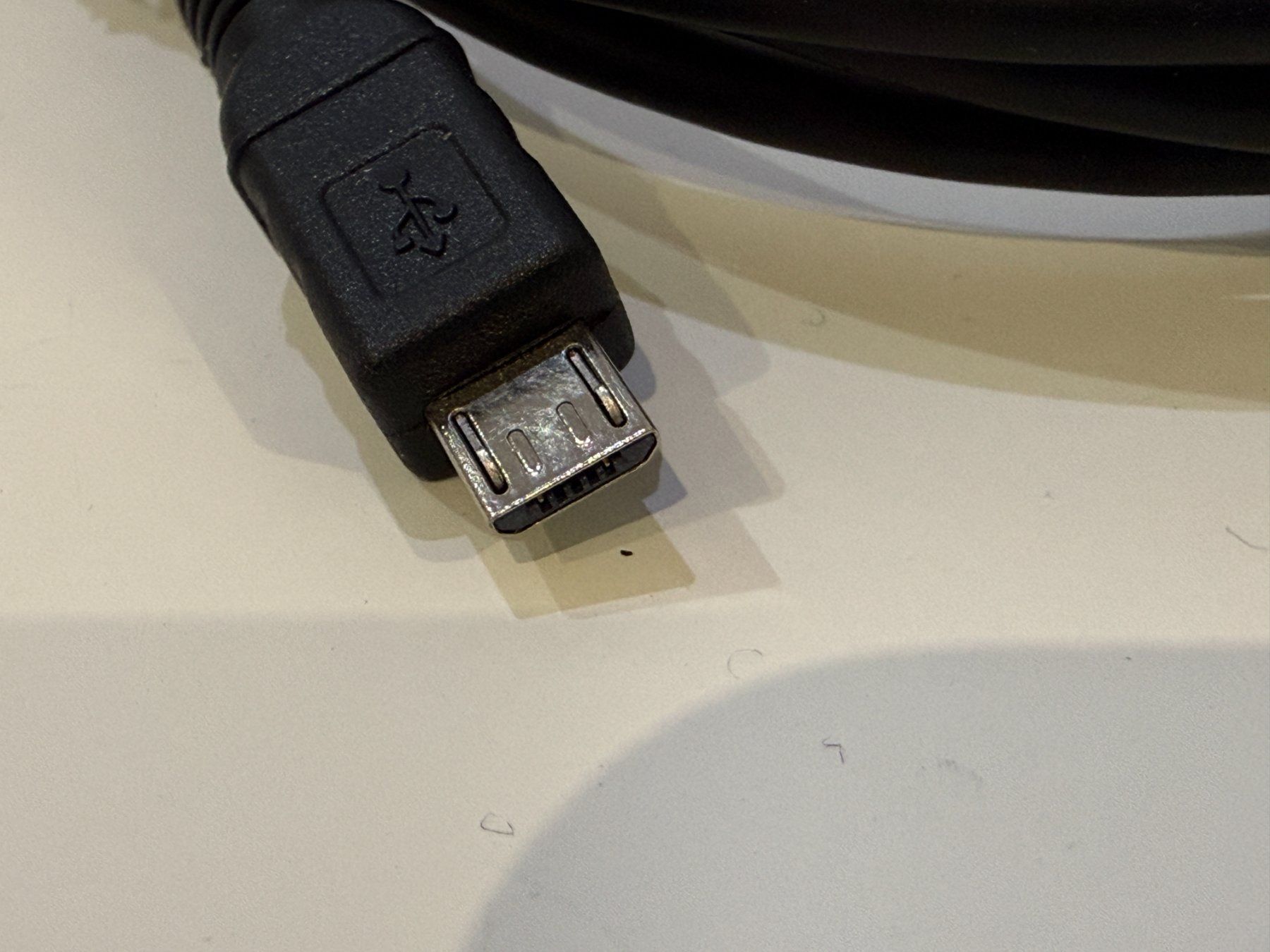Cavi: USB-Kabel USB 2.0, Typ A auf Micro-B, Schwarz, 1m, NEU – Nuovo e nell'imballaggio originale da Unterengstringen venduto da Tnovus 3