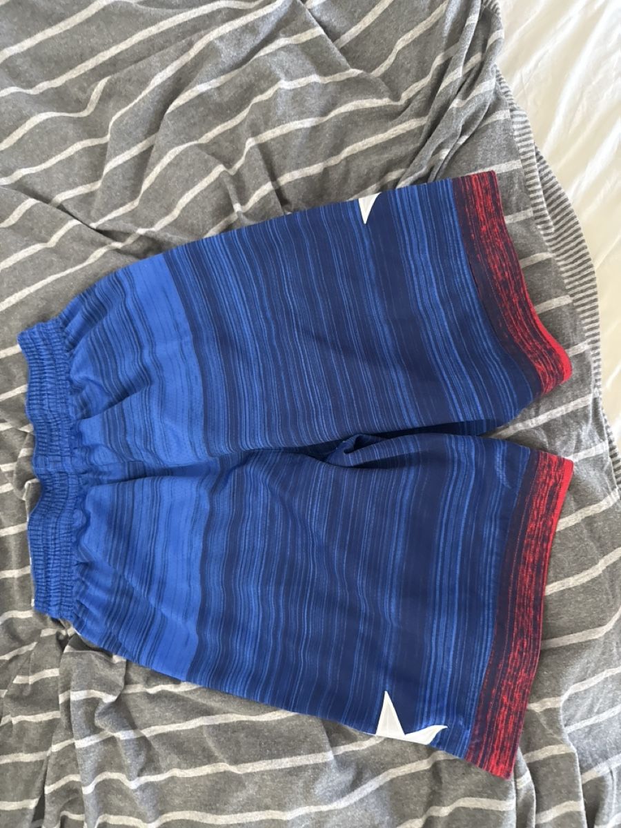 Nike Pantaloni: TEAM USA - Basketball shorts  – Usato da Aesch BL venduto da ida_x65l 2