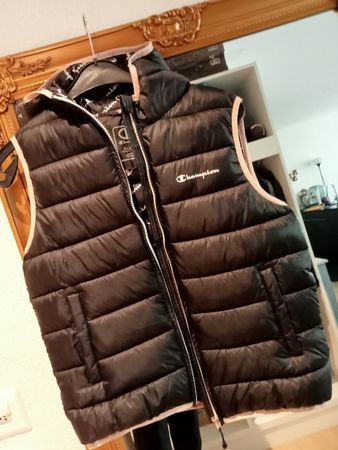 Champion Weste schwarz mit Kapuze Grösse S gebraucht