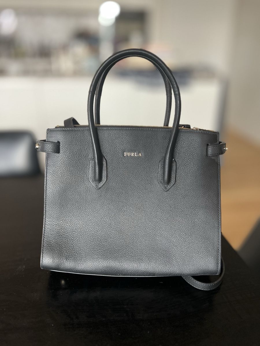 Furla Borse da donna: Furla Handtasche, Schwarz, Top Zustand – Nuovo (secondo la descrizione) da Muri AG venduto da D_brunner2