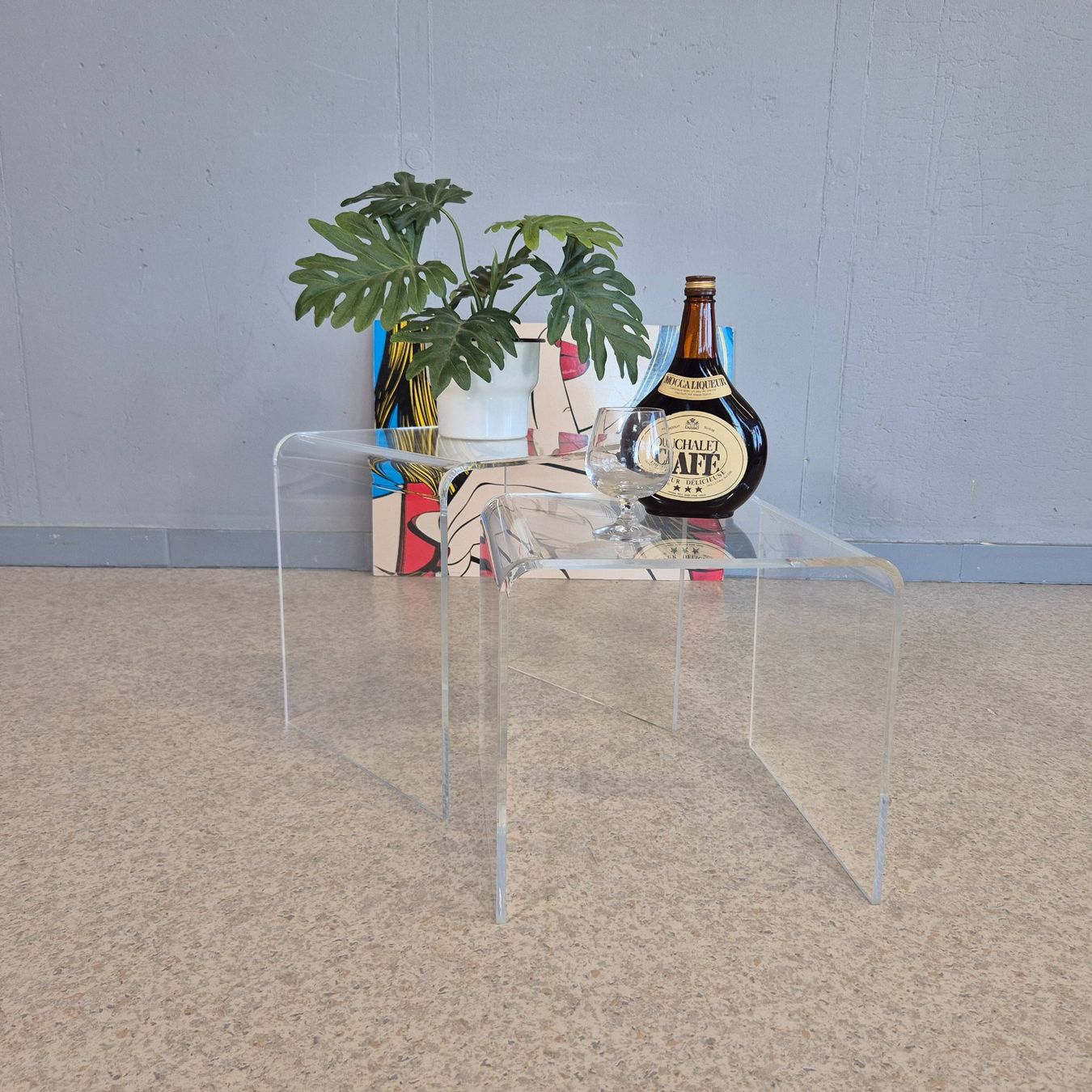 Tavoli: 2er Plexiglas Acryl Tisch Blumenhocker Beistelltisch Table – Usato da Nottwil venduto da Wondewa-Shop 3