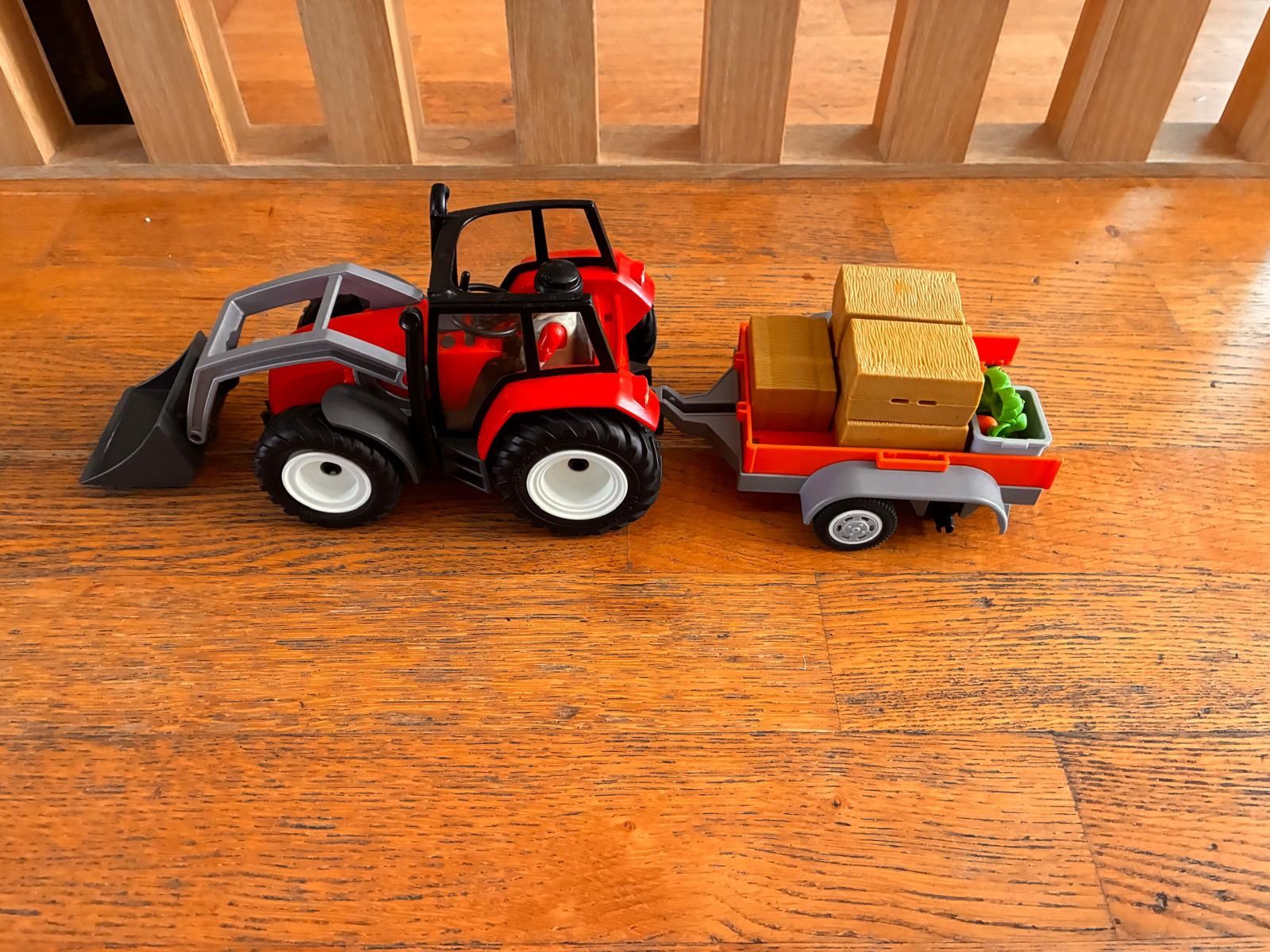 Playmobil Giocattoli: Camion de pompier et tracteur – Usato da mont sur rolle venduto da vilascar 5