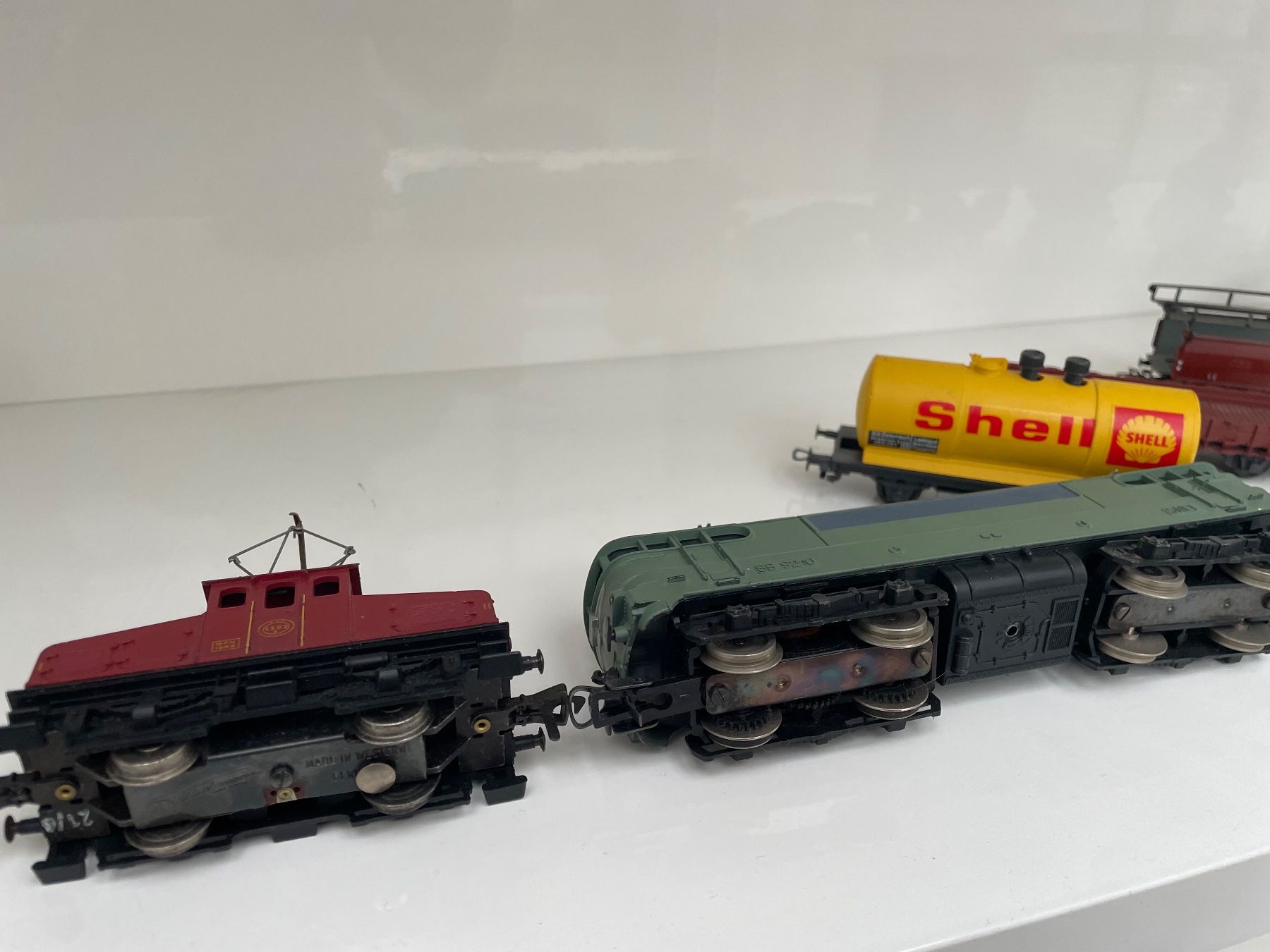 Modellini di ferrovie: Modelbahn 2 Lokomotiven & Wagen – Difettoso da Gunzgen venduto da GARAGEsieben 4