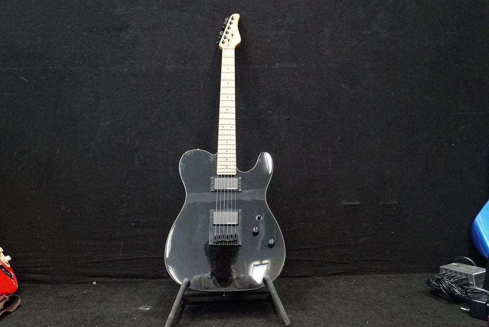 Schecter Musikinstrumente: SCHECTER E-Gitarre, Vintage PT, Gloss Black – Gebraucht aus Köniz von cone_cry