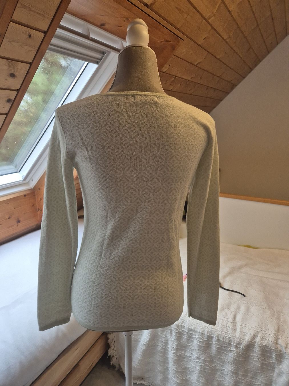 Maglioni & Felpe: Damen Pullover Maxa hellgrün Muster V-Ausschnitt gut – Usato da Zürich venduto da Drago670 2