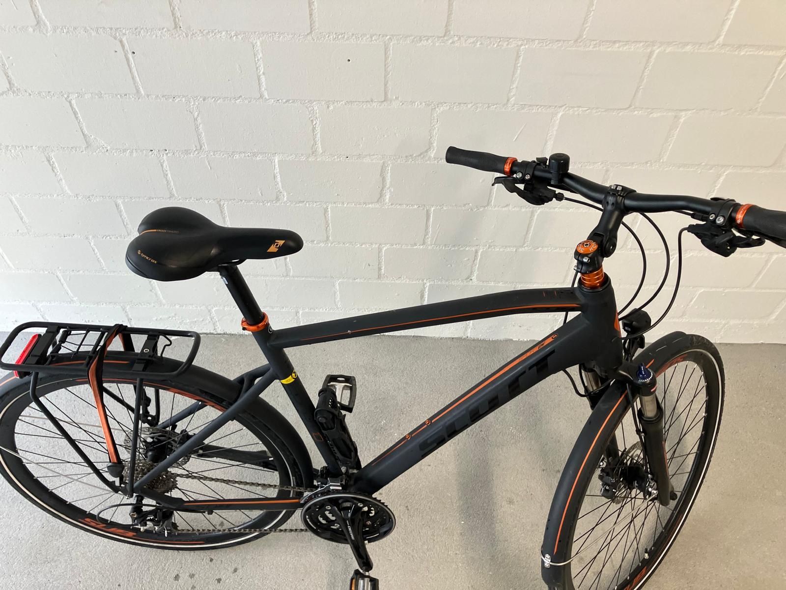 Scott Biciclette: Scott Sport Rahmengrösse L mit Gabelfederung – Usato da Steinhausen venduto da kno_qz5k 1