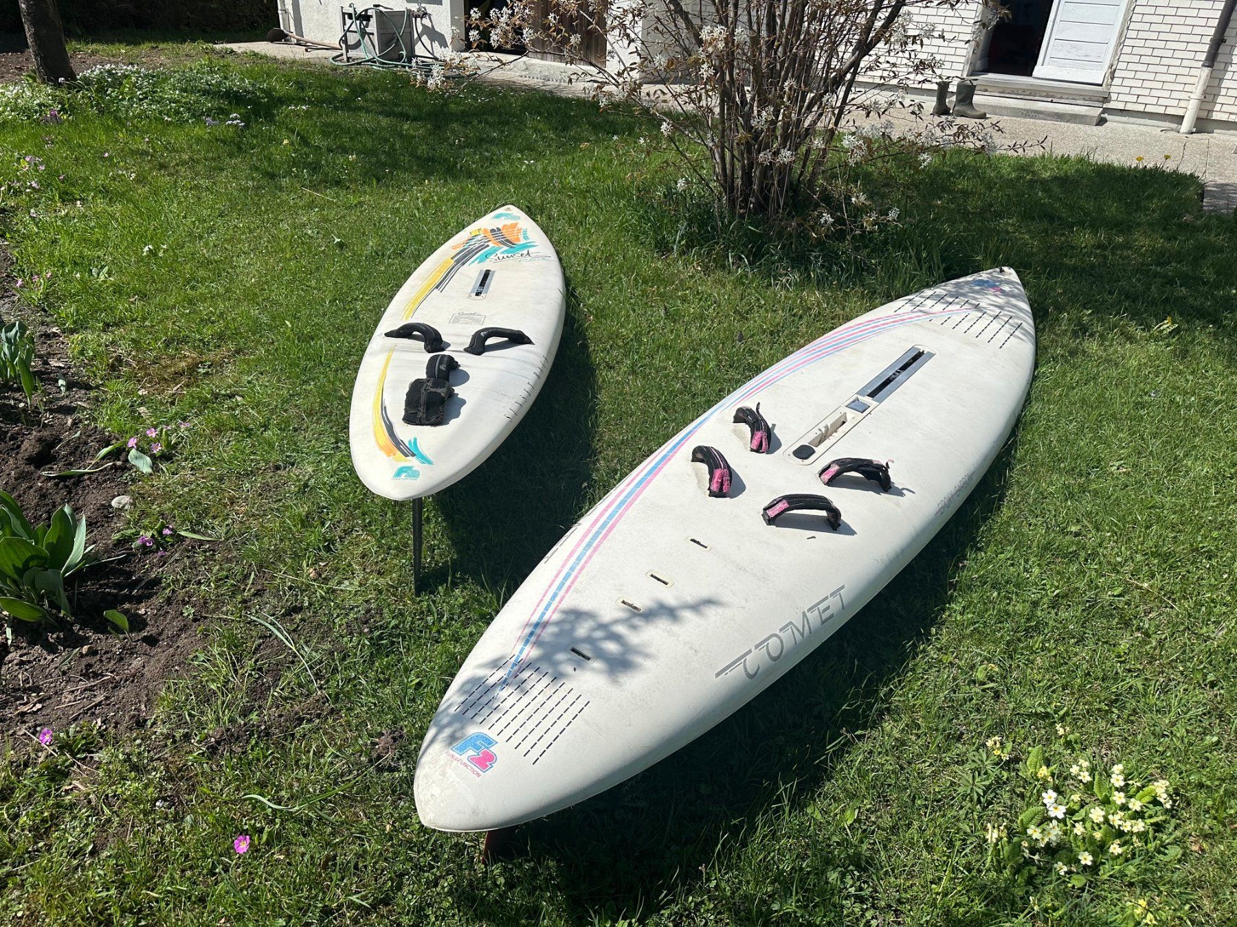 Surfboards & Schwimmbrette: Diverse Surfbretter und Zubehör, gebraucht – Gebraucht aus Bennau von Santolina 2