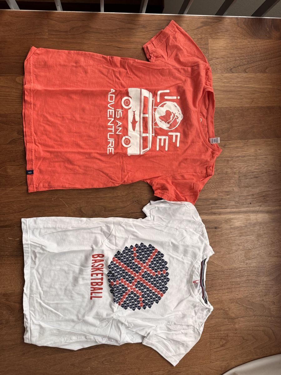 Lotti & Set di vestiti: T-Shirts  Jungen Grösse 134/140 – Usato da Luzern venduto da simona80