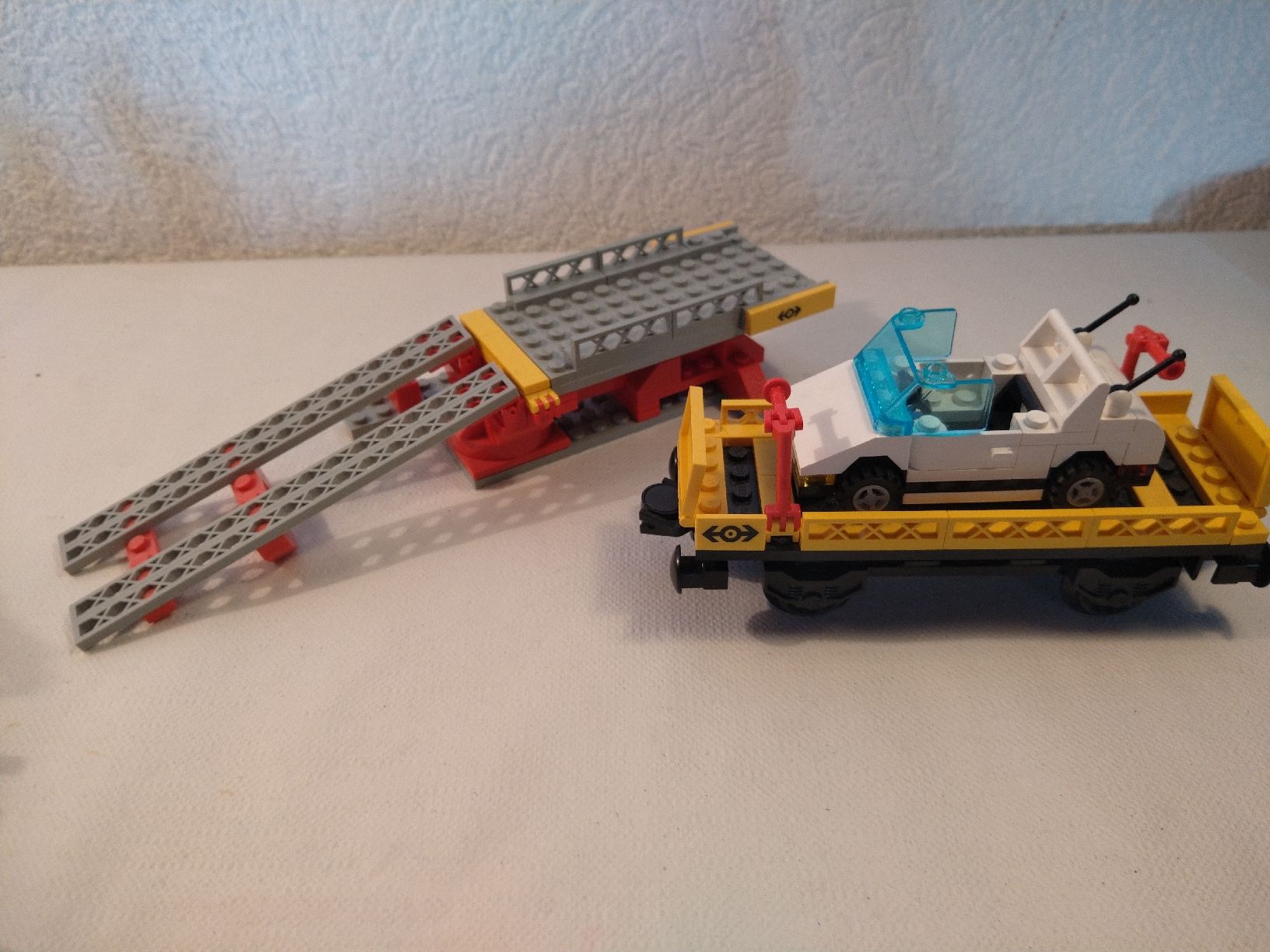 Lego Baukästen: Lego - Wagon 4544 – Gebraucht aus Les Brenets von LEGOFOREVER