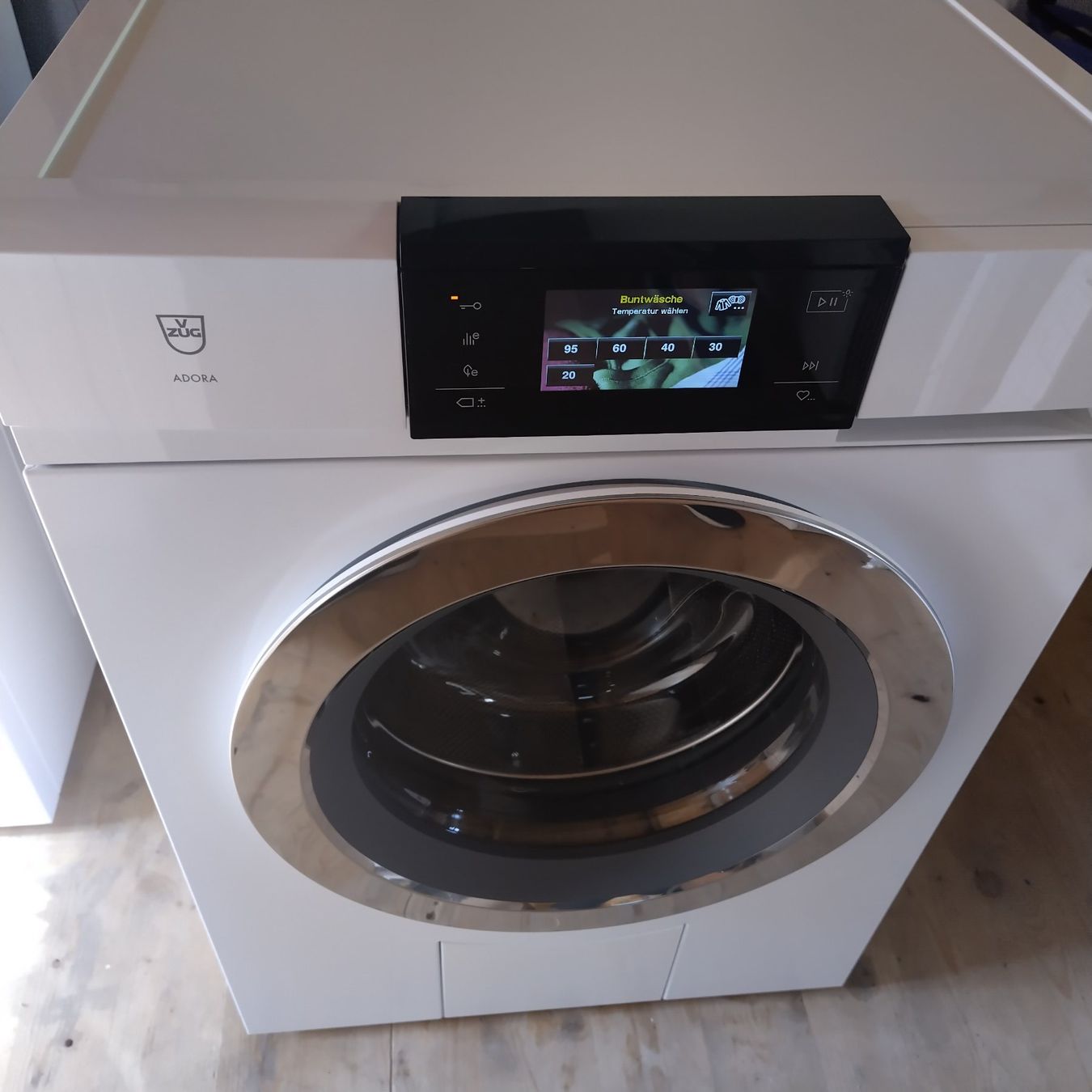 V-Zug Waschmaschinen: V-ZUG Waschmaschine Adora V2000 – Gebraucht aus Herisau von Ea83 1
