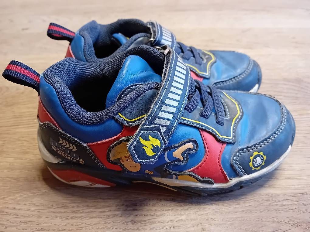 Chaussures garçon: Schuhe Gr. 26 – D'occasion à Auw par luszur 3