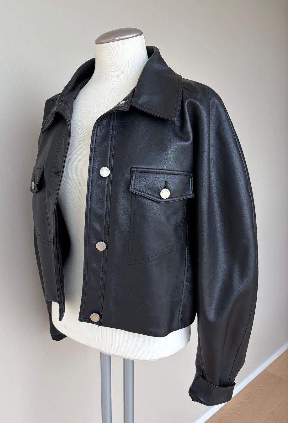 Mango Giacche: MANGO Lederjacke Gr.L – Nuovo (secondo la descrizione) da Degersheim venduto da Starkigel 3
