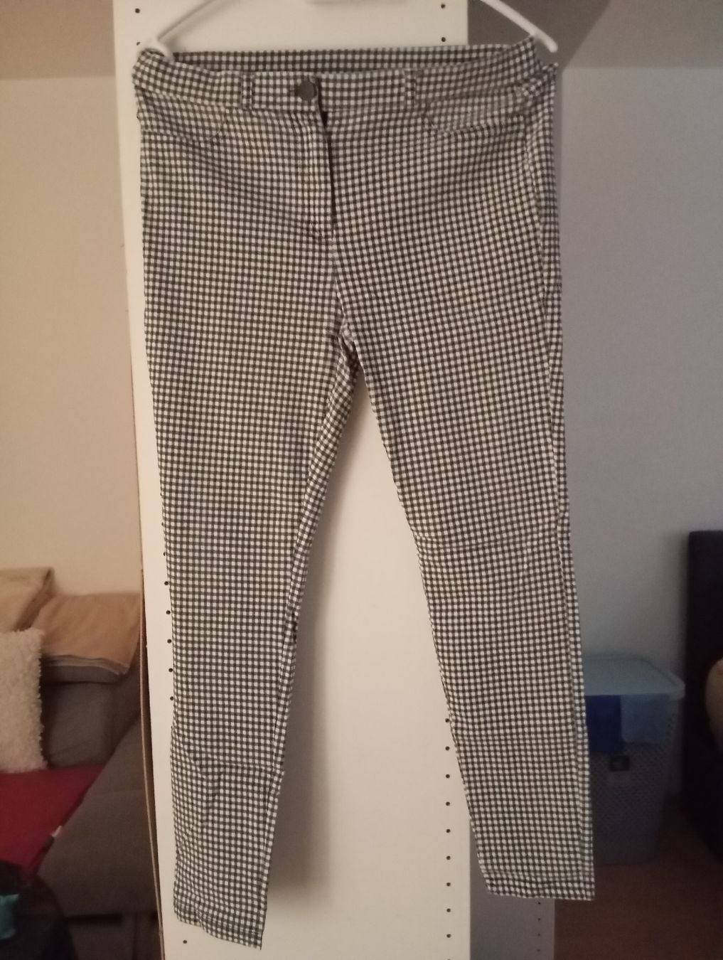 Hosen: calças  – Gebraucht aus Basel von ana_2rrk
