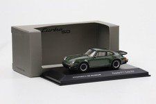 Porsche 911 / 930 Turbo 3.0 1975-1977 Oak grün / schwarz