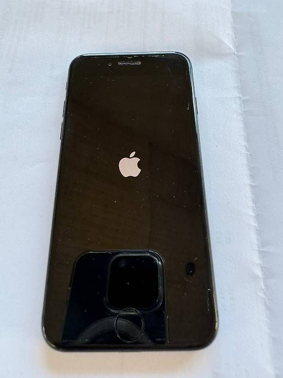 Telefoni cellulari / Smartphones: iPhone 7 256 GB – Usato da Mühlau venduto da Fugo01