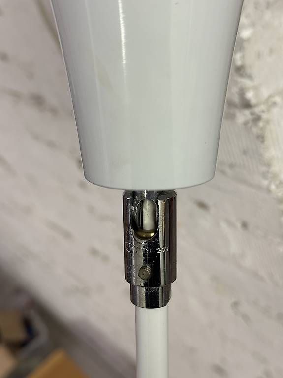 Lampade: Designerleuchte OMI Typ 299 – Usato da Winterthur venduto da Messenger 4