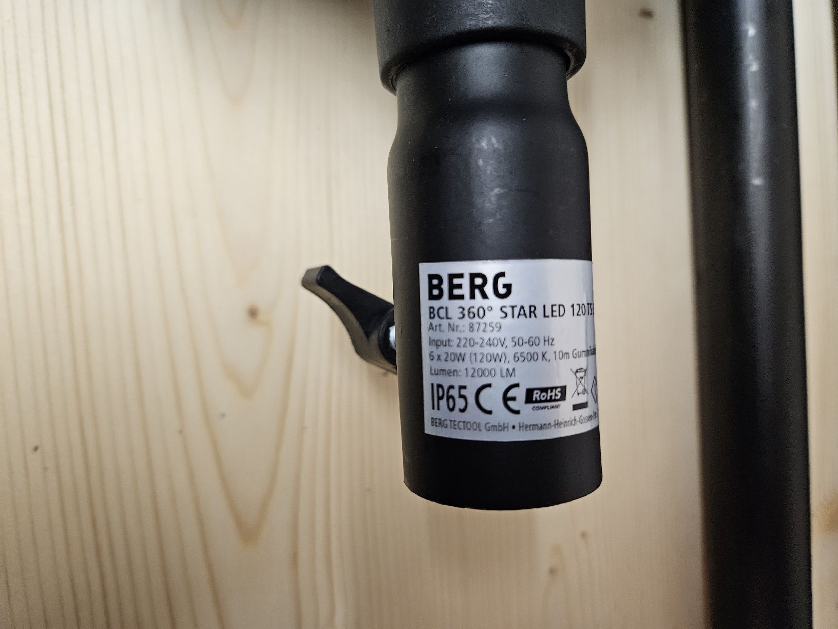 Lampade: Arbeitsleuchte 360° LED 12000 Lumen – Usato da Waltenschwil venduto da sattelschrank 2