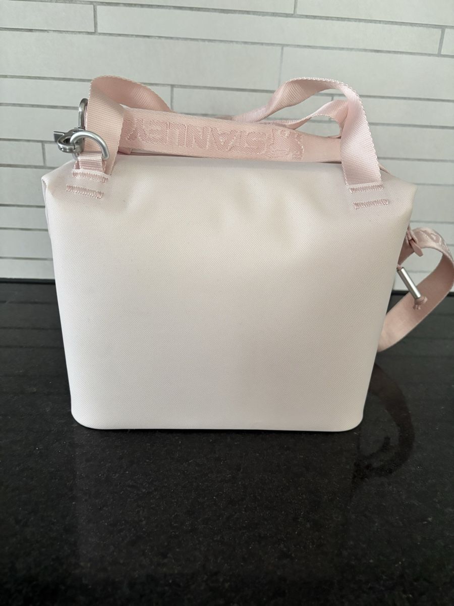 Stanley Sacs femmes: Stanley Tasche rose – D'occasion à Höri par Celine.11 1