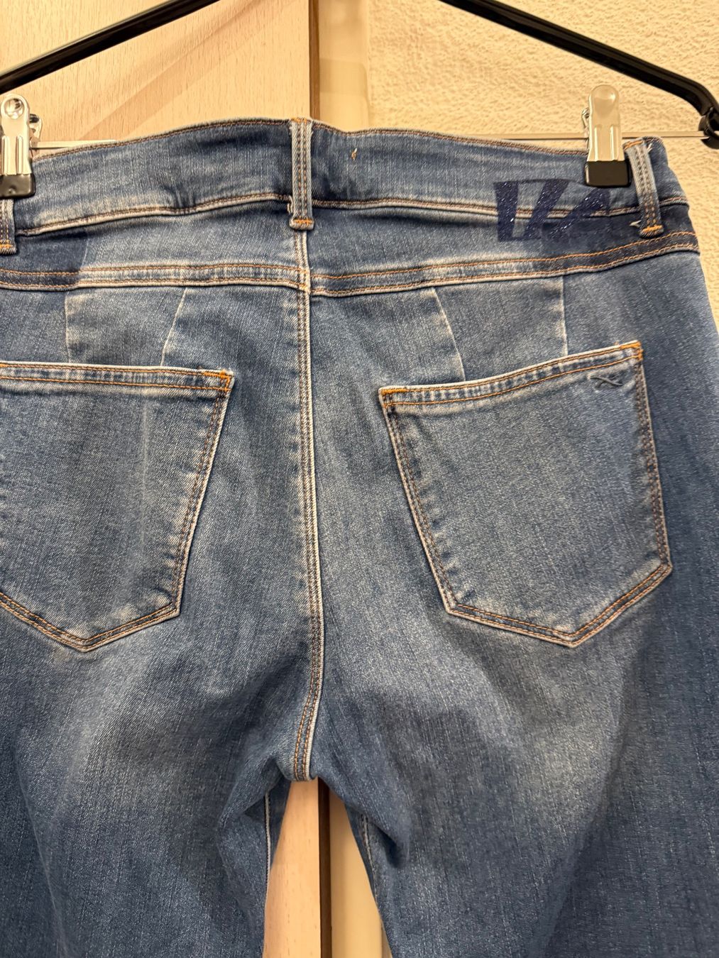 Brax Pantaloni: BRAX DAMENHOSE – Usato da Zürich venduto da heb_c9cj 1