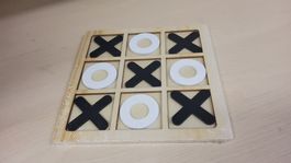Tic Tac Toe Holzspiel Brettspiel neuwertig