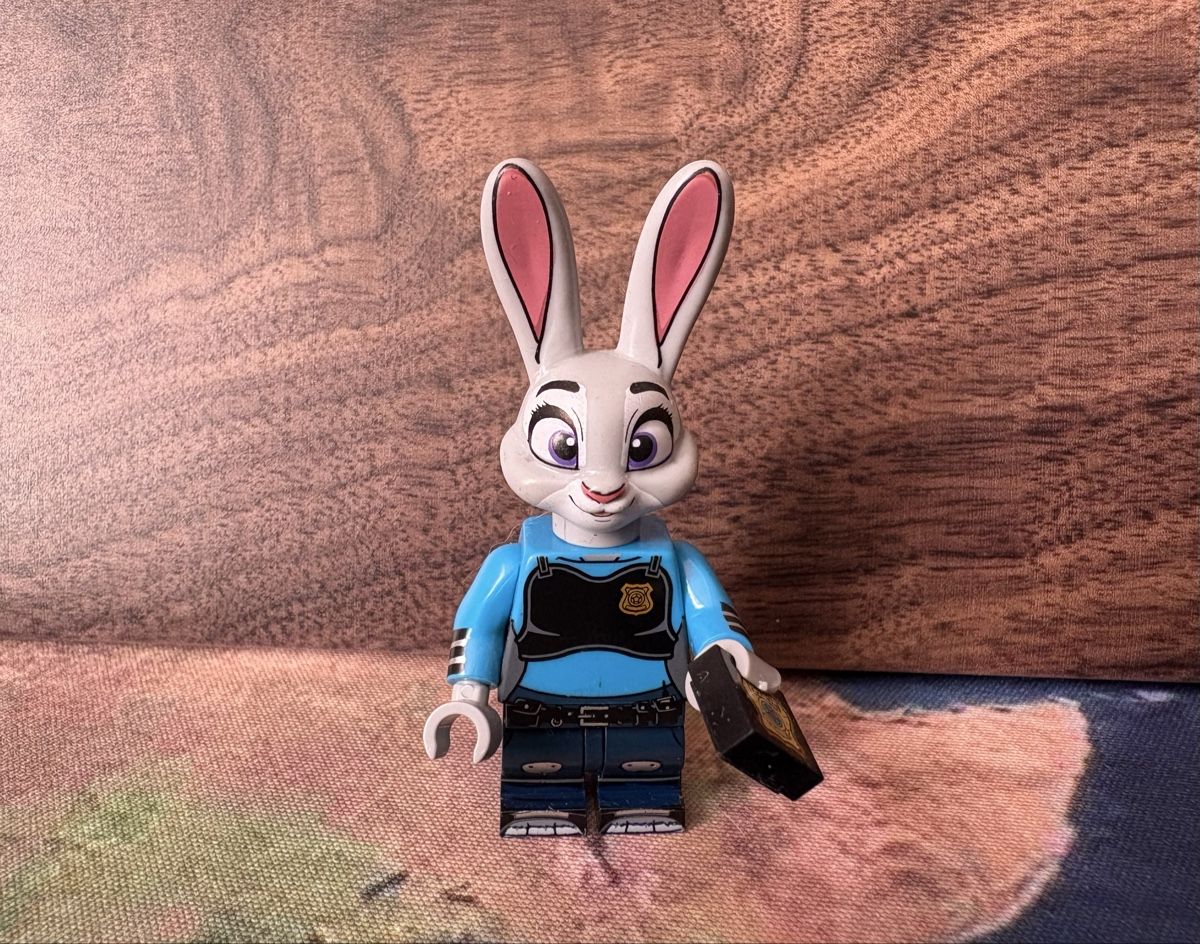 Kit di costruzioni: Zootopia buildable minifigures – Usato da Cugnasco venduto da Nexprex 2