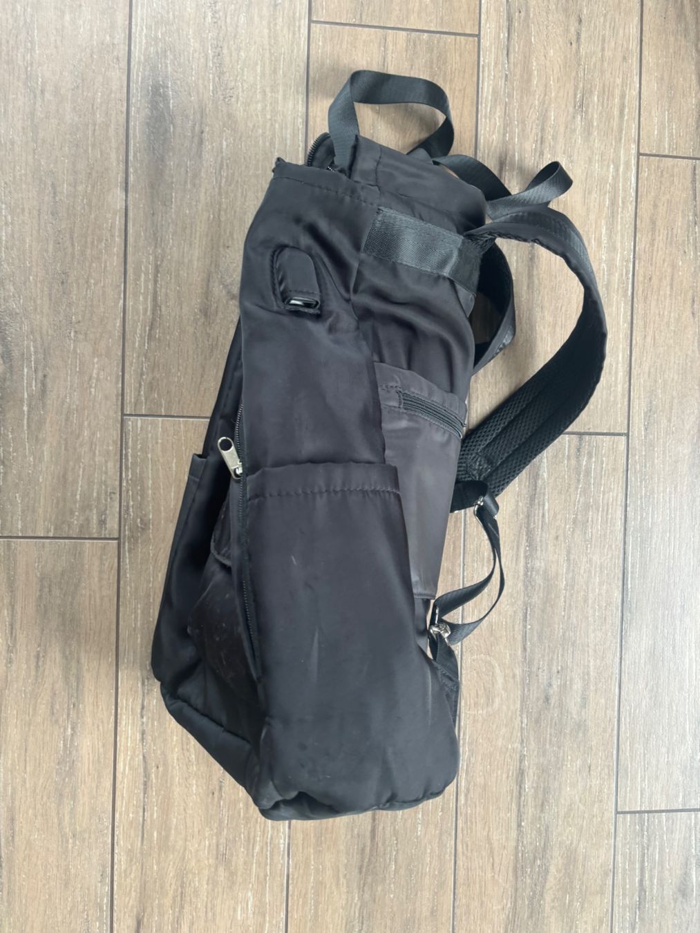 Borse: Universal backpack for laptop, sports etc – Usato da St-George venduto da elena27 3