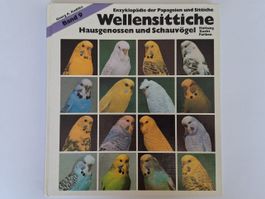 Wellensittiche Hausgenossen und Schauvoegel