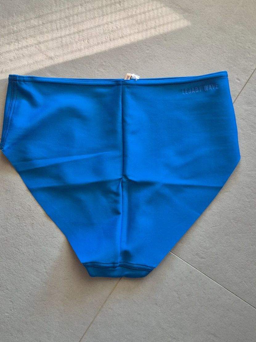 Maillots de bain & Bikinis: Bas de bikini couleur bleu wave MAISON LEJABY Small/2 – Neuf avec emballage d'origine à vufflens la ville par Veuveclicquot 2