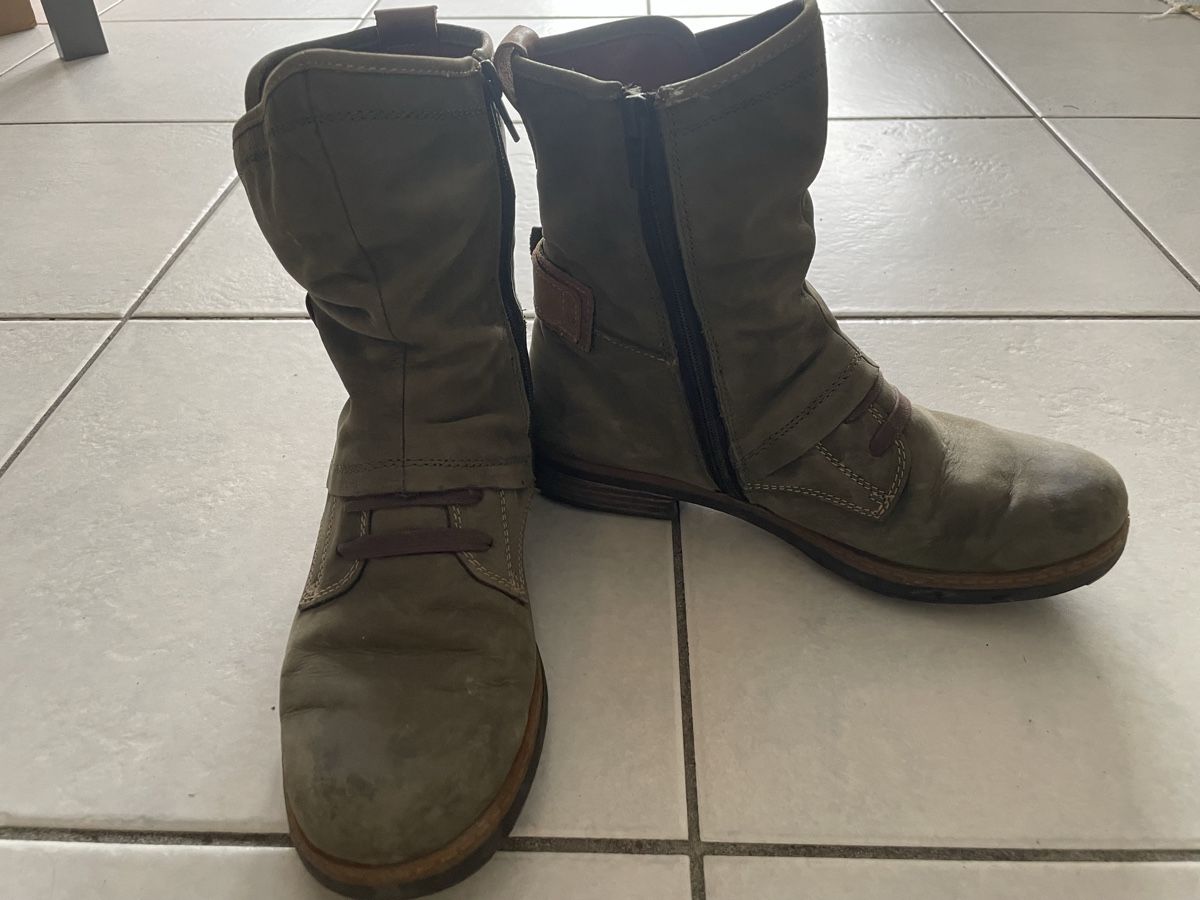 Scarpe da donna: VA-Tex Stiefel, khaki, Gr. 38 – Usato da Winterthur venduto da Tiklo 1