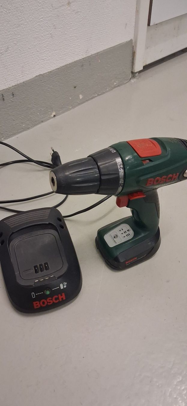 Bosch Trapani: Bosch Bohrmaschine – Usato da Igis venduto da JUST-4U-ENJOY 3