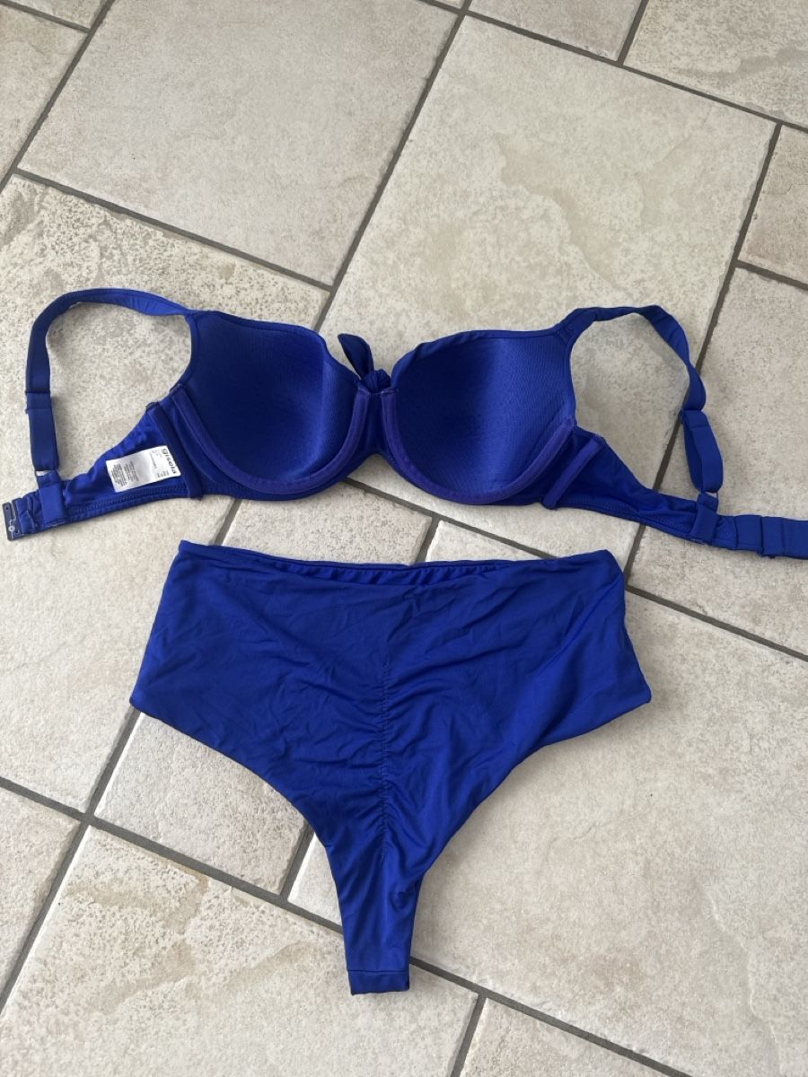 Costumi da bagno & Bikini: Badeanzug Gr.36(B) L – Usato da Waltenschwil venduto da lina-04 3