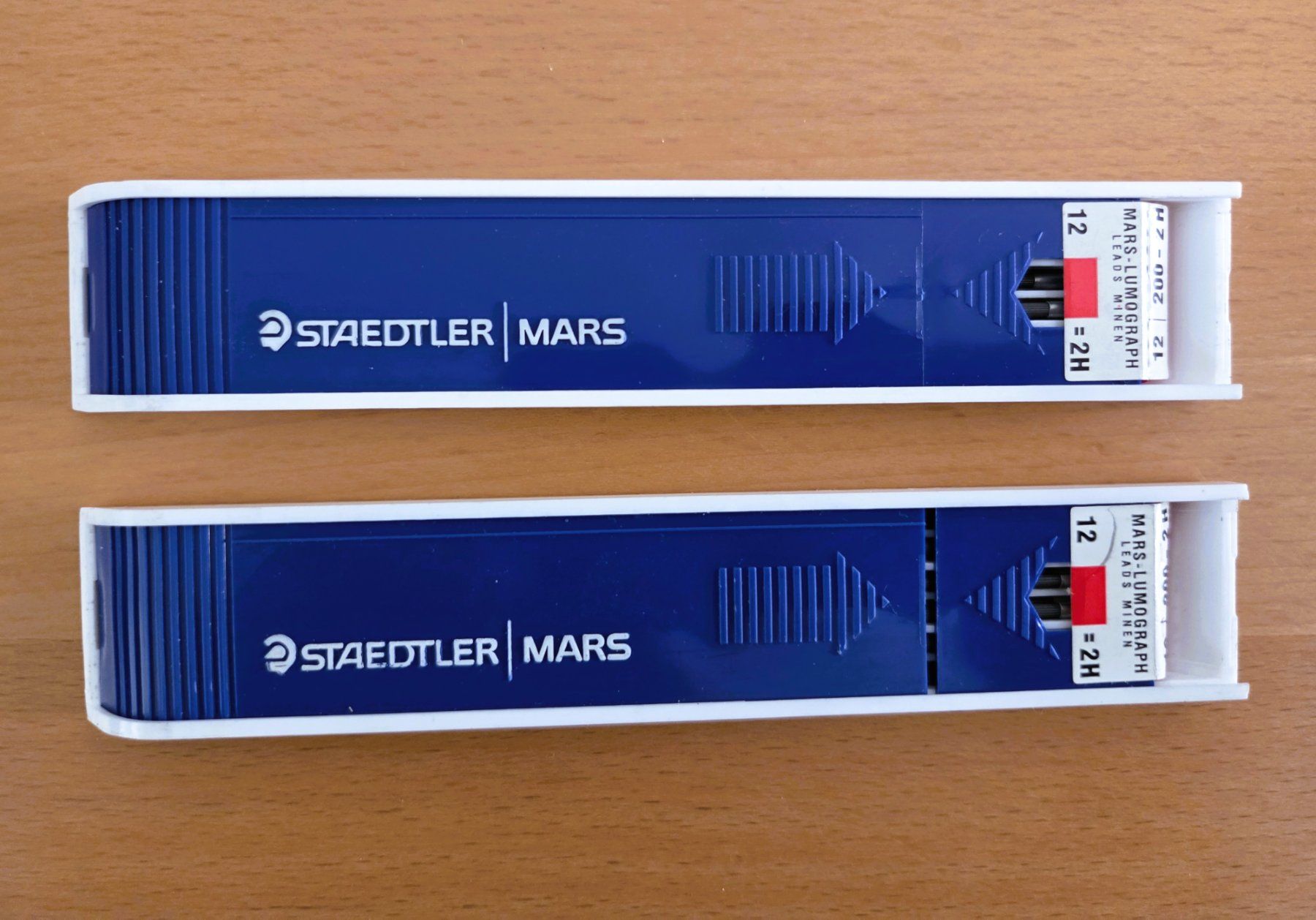 Caran D'Ache Matite, matite colorate & gessi: BLEISTIFT MINEN - STAEDTLER / MARS – Usato da Brüttisellen venduto da Nighttrain