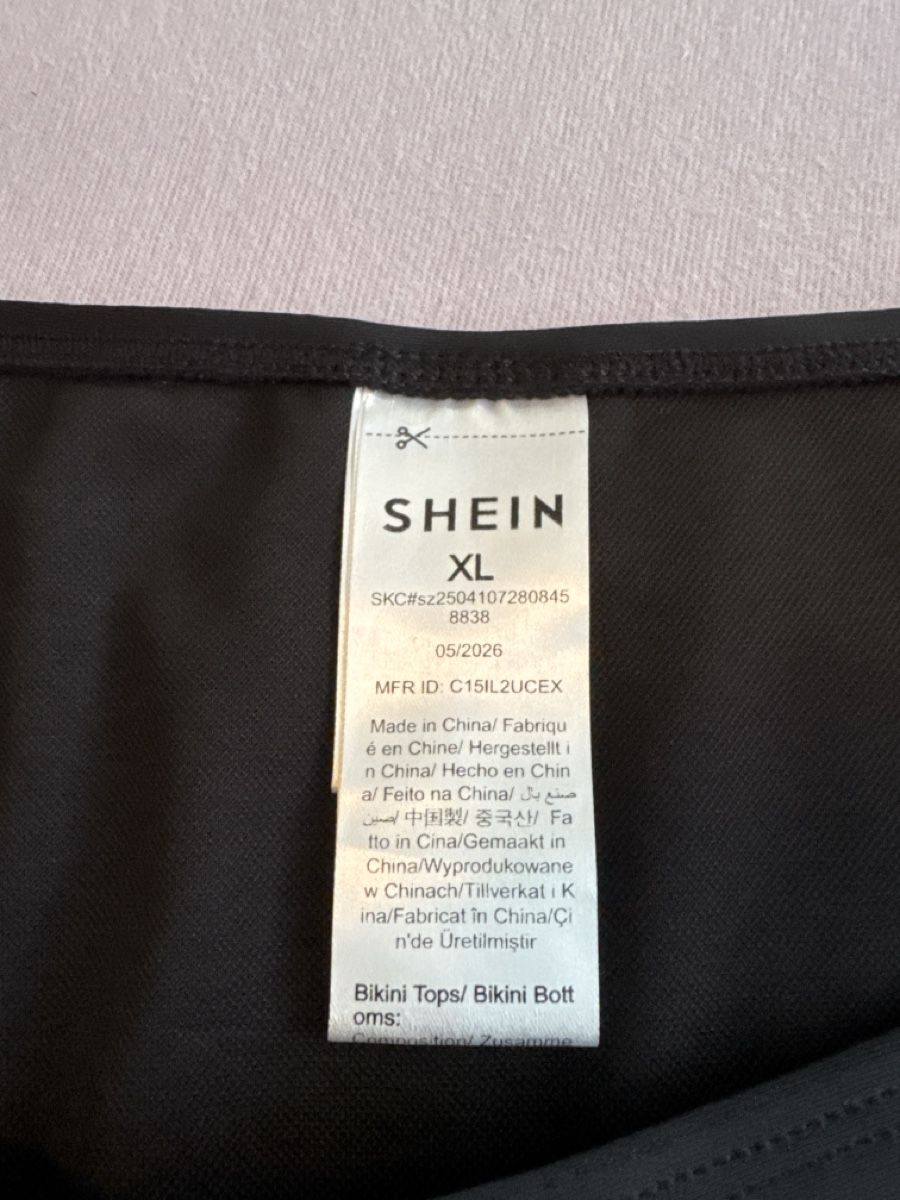 Badekleider & Bikinis: Bikinihose schwarz, Groesse XL, neu – Neu (gemäss Beschreibung) aus Thun von Vans_98 1
