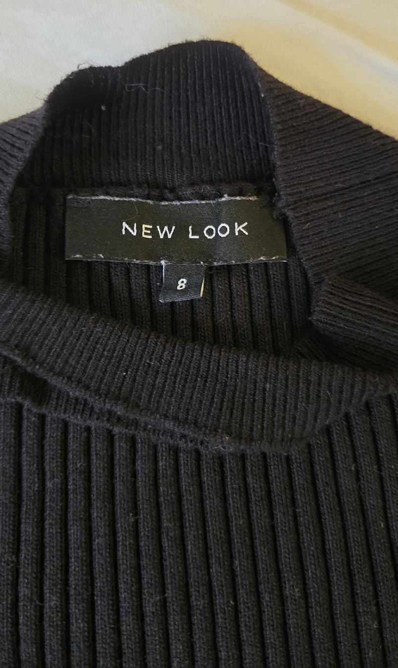 New Look Top: Pull Noir Côtelé New Look T. 36 manches courtes – Usato da Genève venduto da Saleena 5