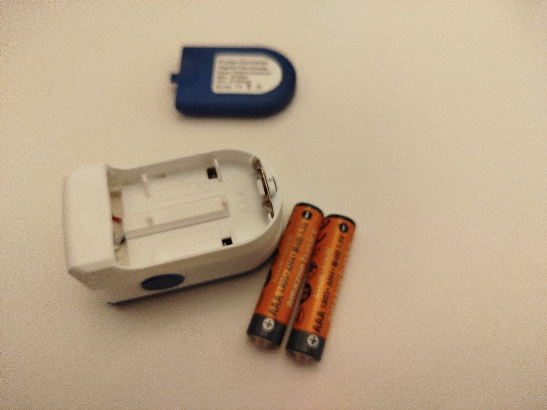 Attrezzature mediche: Pulsoximeter Oximeter – Nuovo e nell'imballaggio originale da Oberhofen am Thunersee venduto da jojozurich 1