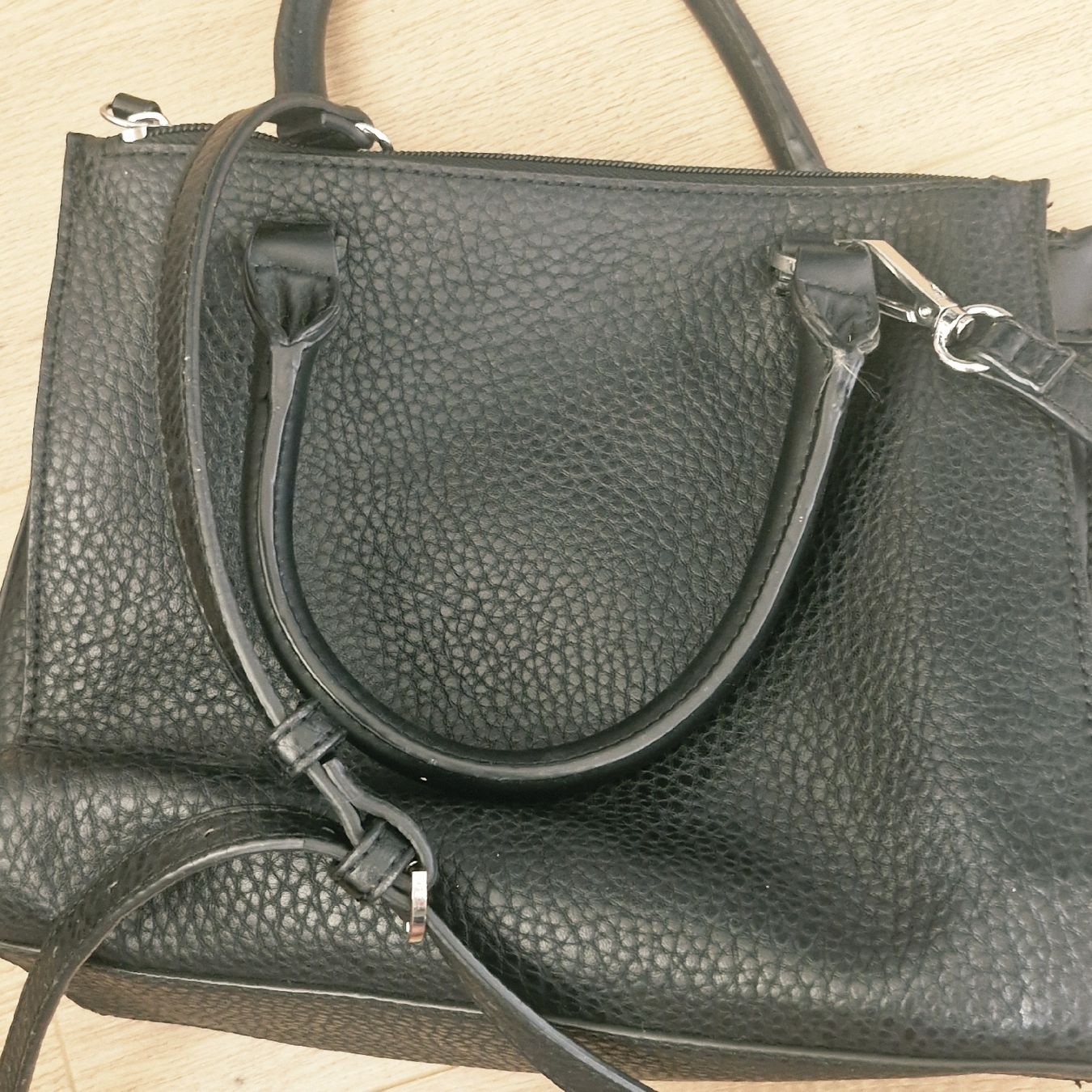 Borse da donna: sac à main Fiorelli – Usato da Neuchâtel venduto da yas_zdb7 1