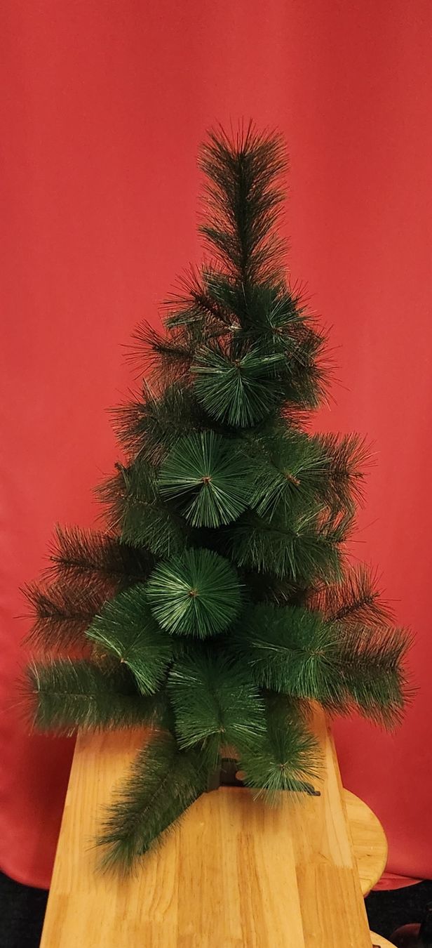 Alle Dekorationen: Kleiner Weihnachtsbaum – Gebraucht aus Bonfol von Mbribri 1